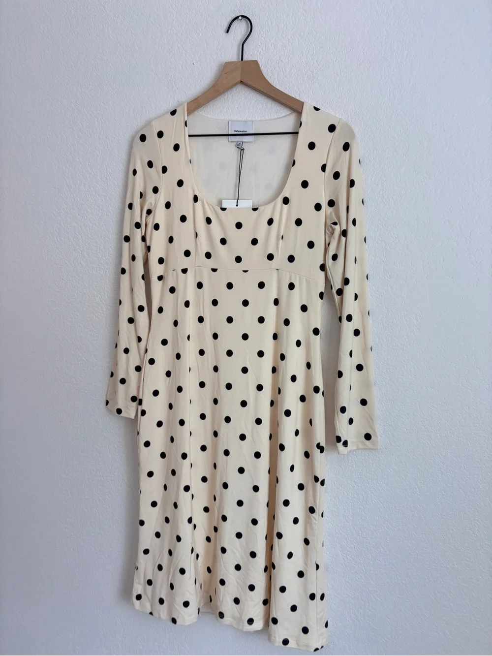 Reformation Davi Knit Dress in Sundae Dot - Picture 5 of 14